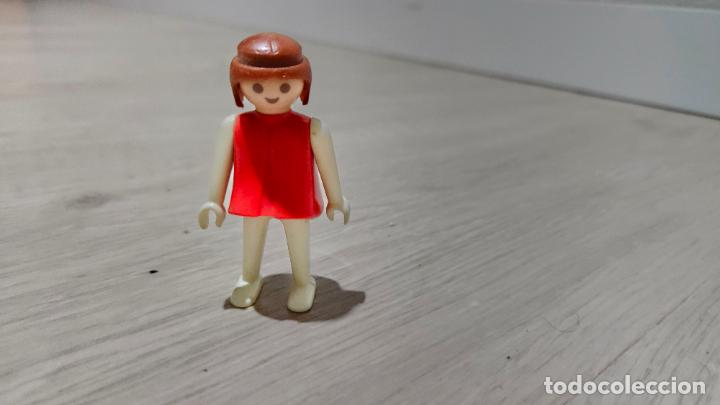 Playmobil: PLAYMOBIL BLANCO Y ROJO MANOS FIJAS CLACK DE FAMOBIL