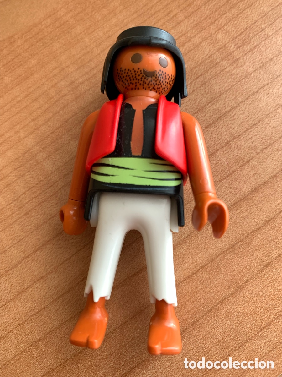 Playmobil: Mu&ntilde;eco Playmobil descalzo