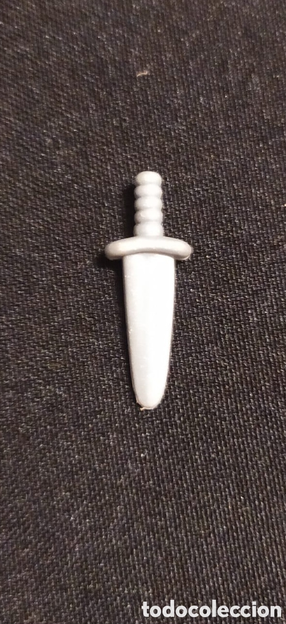 Playmobil: Pu&ntilde;al espada corta playmobil