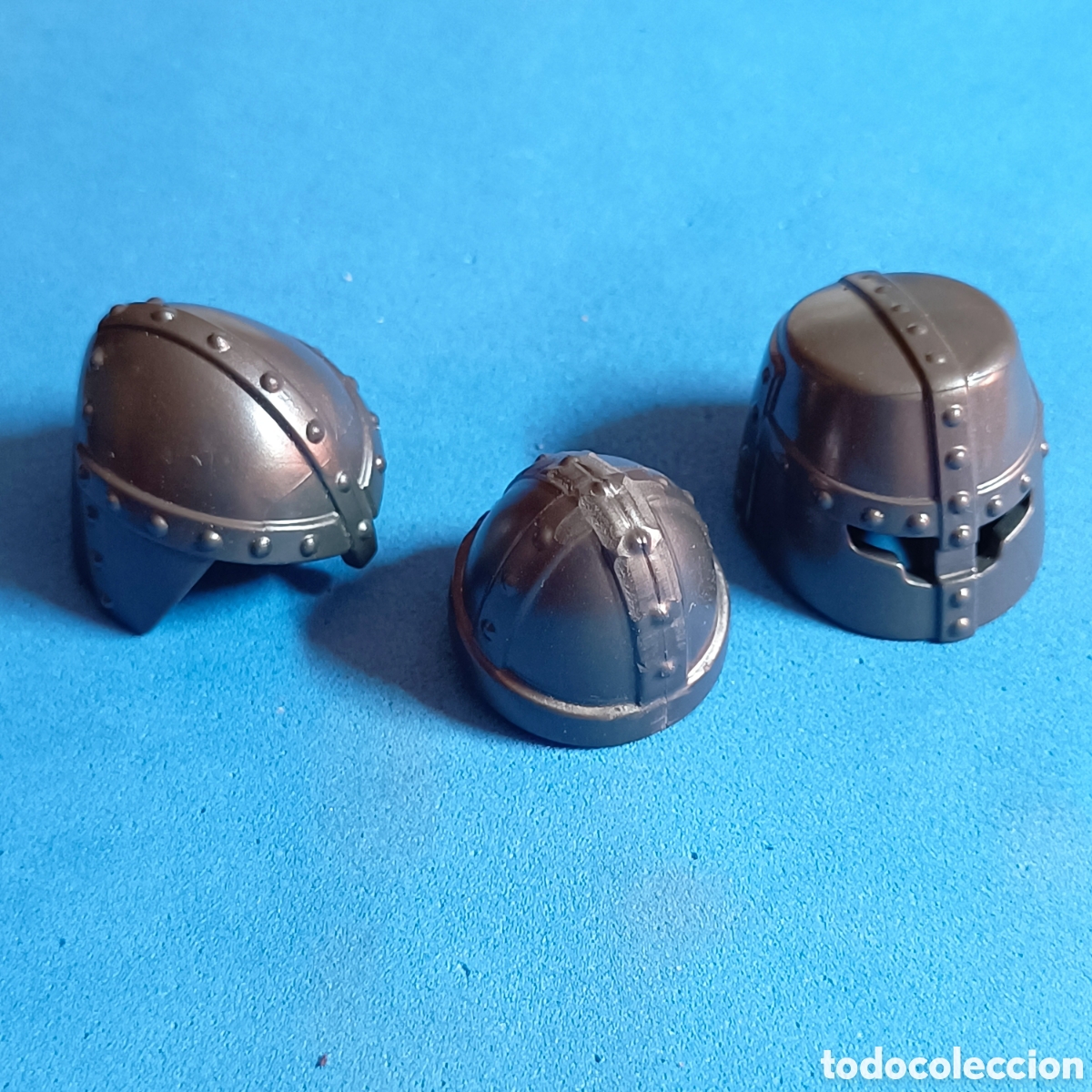 Playmobil: 3 FIGURAS ACCESORIOS PLAYMOBIL. DESGUACE. CASCOS. ARMADURA. MEDIEVALES