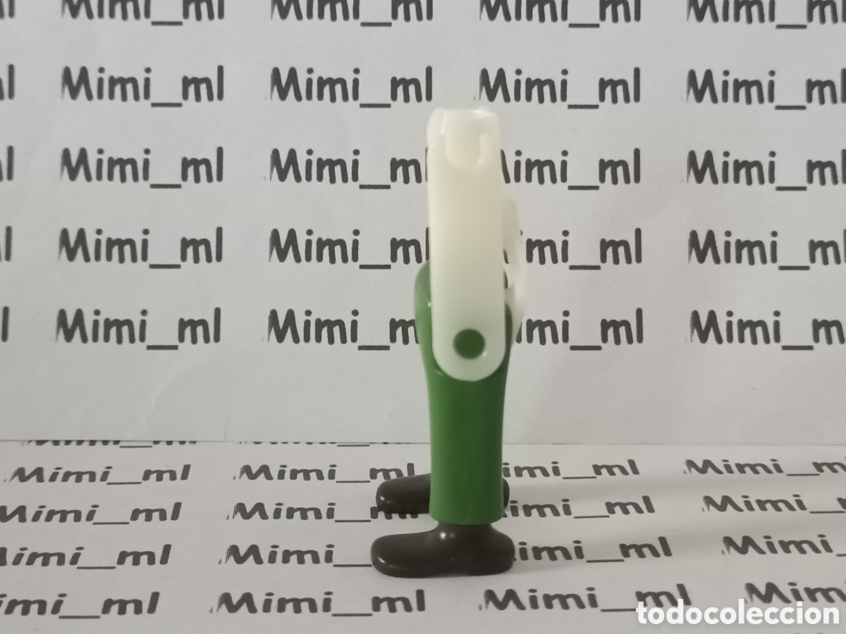 Playmobil: Playmobil piernas con esqueleto pantal&oacute;n verde zapatos marrones recambios figuras