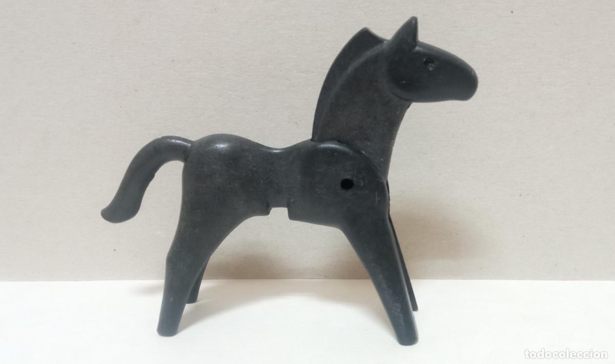 Playmobil: Playmobil - Caballo Negro Cl&aacute;sico