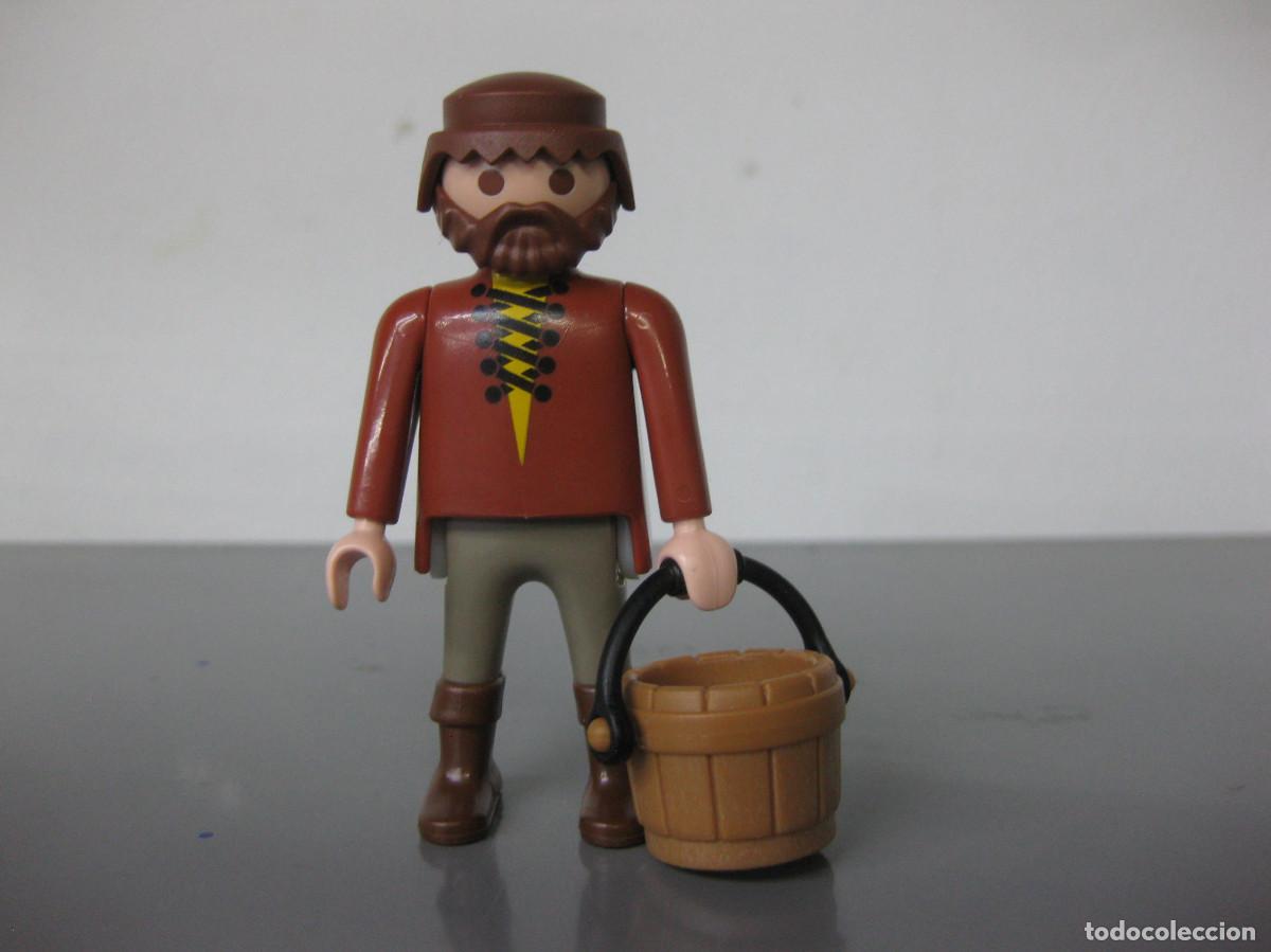 Playmobil: playmobil figura hombre medieval campesino con botas marron y barba h10