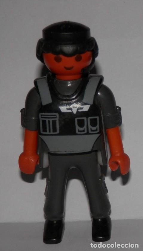 Playmobil: FIGURA PLAYMOBIL DEL A&Ntilde;O 2009