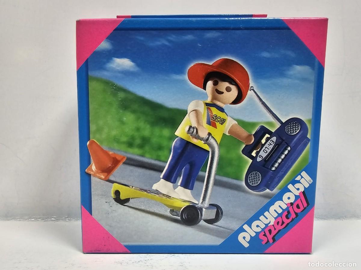 Playmobil: Playmobil Special - Ni&ntilde;o con Patinete 4636, NUEVO, Caja Cerrada.