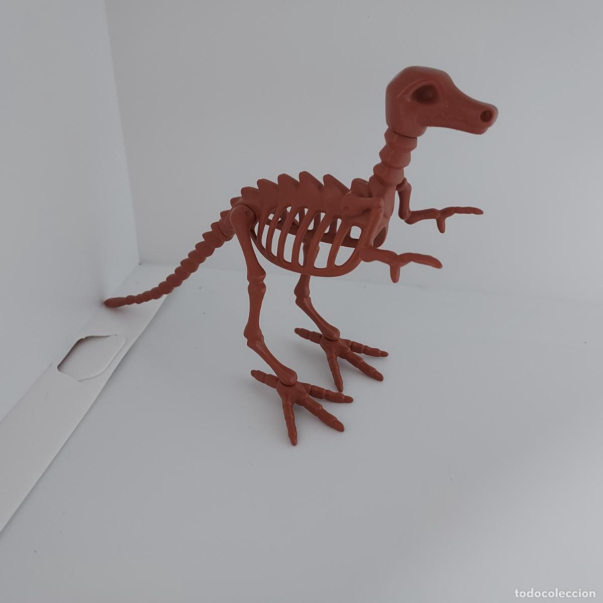 Playmobil: PLAYMOBIL ESQUELETO DINOSAURIO - Foto 1