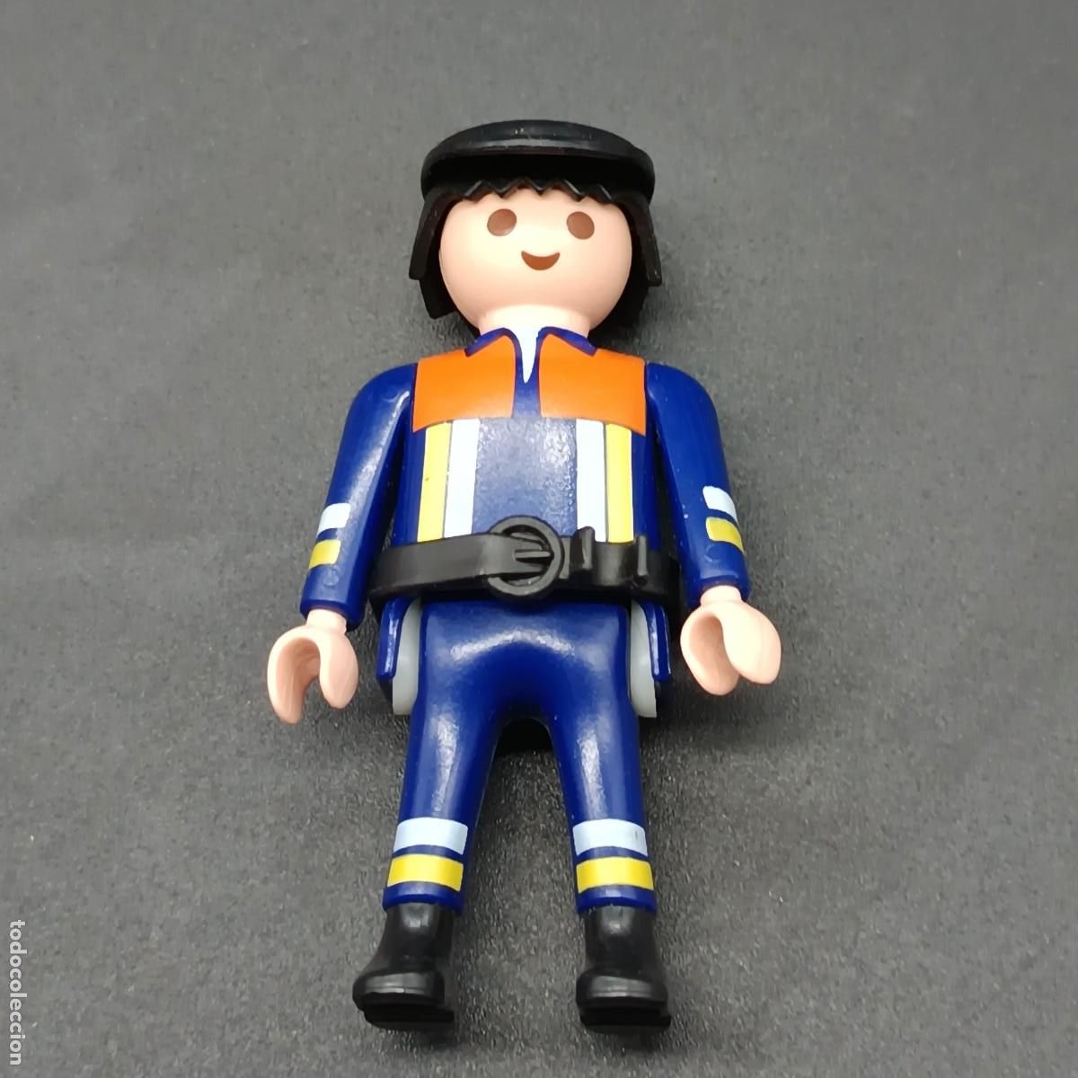 Playmobil: FIGURA DE PLASTICO PLAYMOBIL - Foto 1