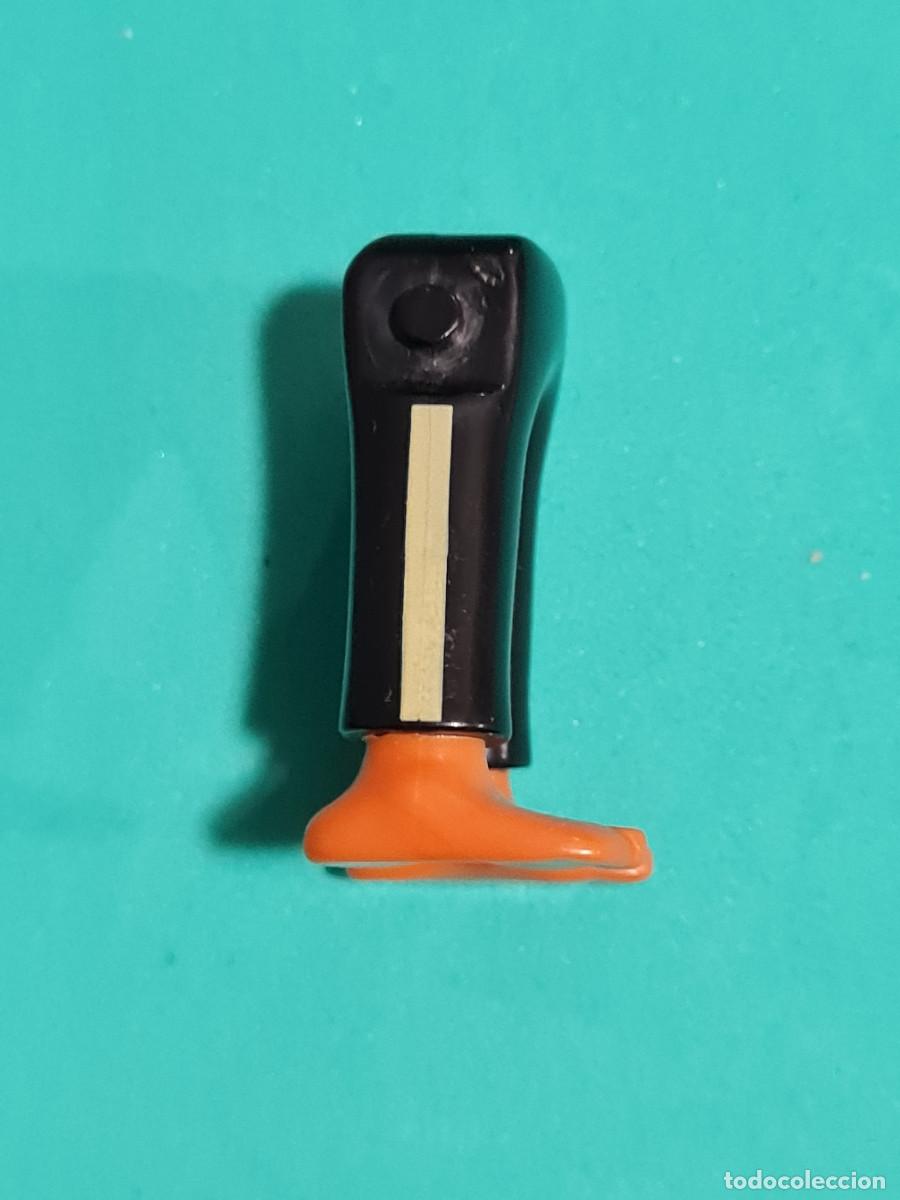 Playmobil: Playmobil piernas pantal&oacute;n negro descalzo piel mestiza con raya lateral &aacute;rabe persa medieval ciudad