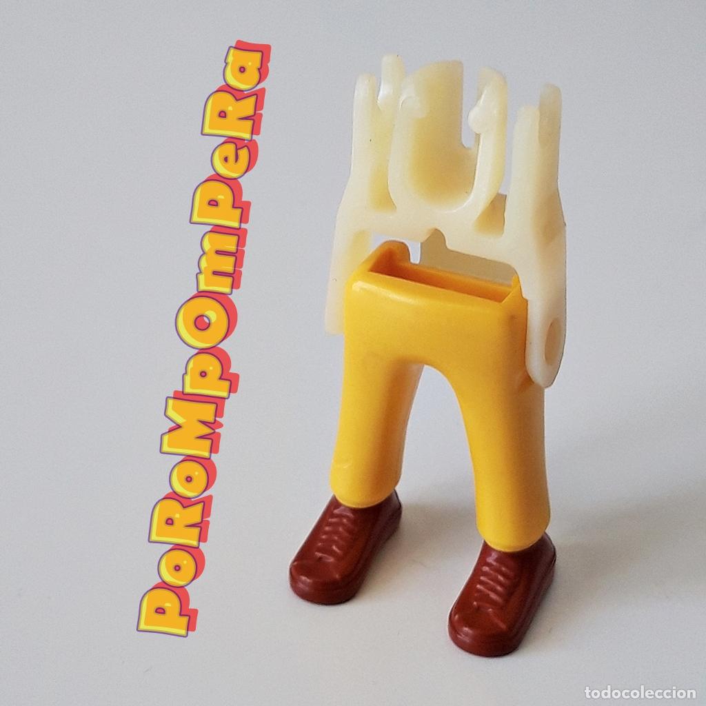 Playmobil: PLAYMOBIL PIERNA PANTAL&Oacute;N AMARILLO ZAPATILLA DEPORTIVA MARR&Oacute;N + ESQUELETO IDEAL CUSTOM/COMPLETAR ZD