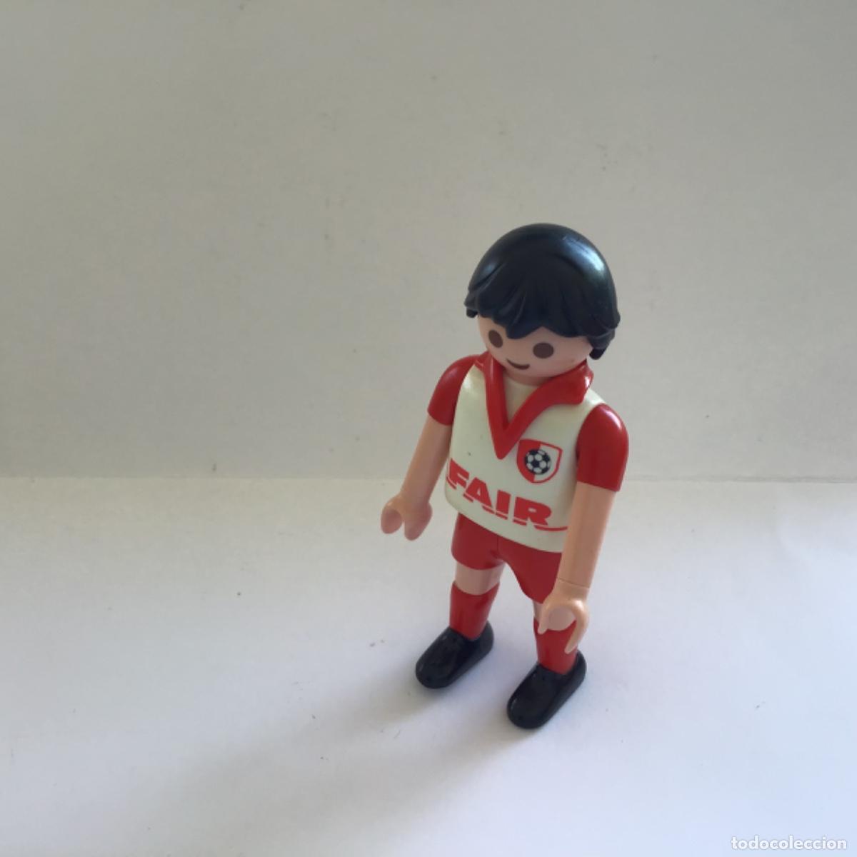 Playmobil: Playmobil Futbolista sin peana. F6