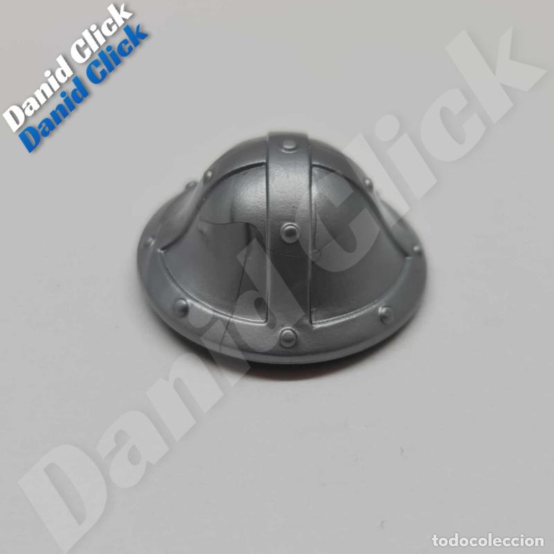 Playmobil: PLAYMOBIL CASCO YELMO MEDIEVAL PLATA - Foto 1