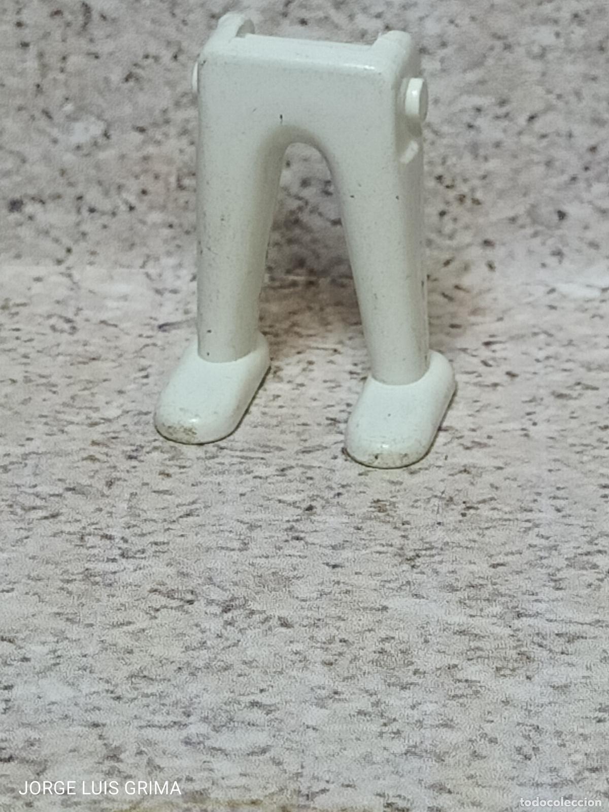 Playmobil: PLAYMOBIL PIERNAS BLANCAS - Foto 1