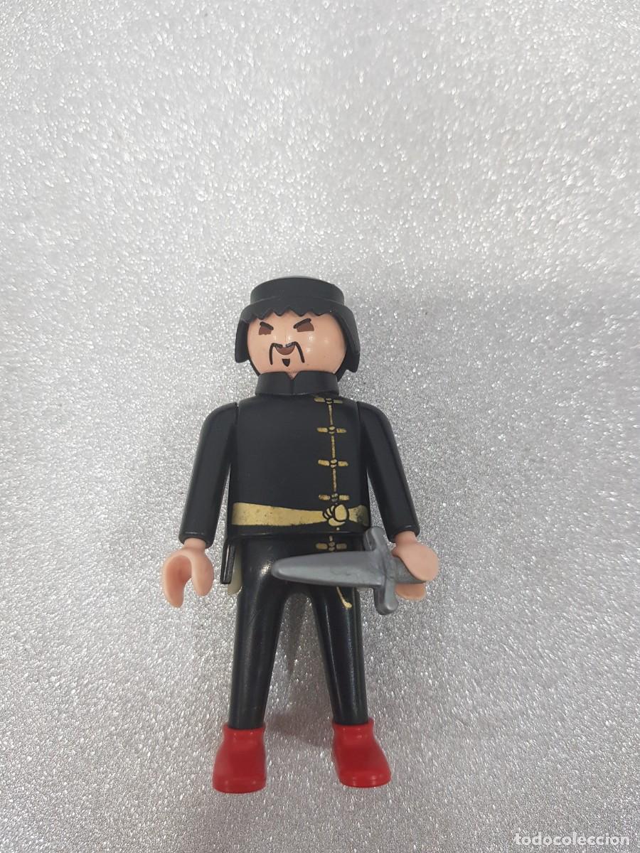 Playmobil: FIGURA PLAYMOBIL ASIATICO MALVADO