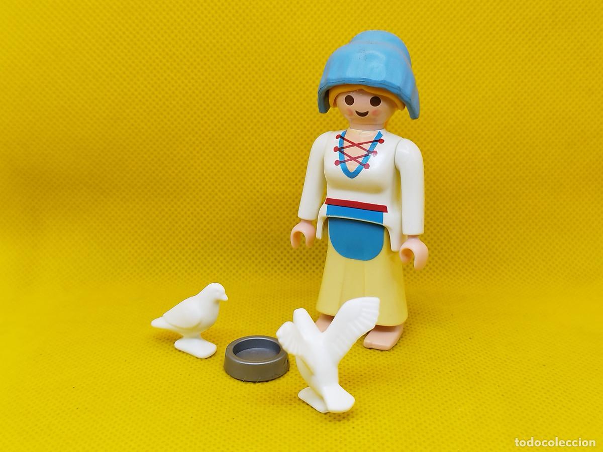 Playmobil: Playmobil ujer medieval con palomas REF 4526 - Foto 1