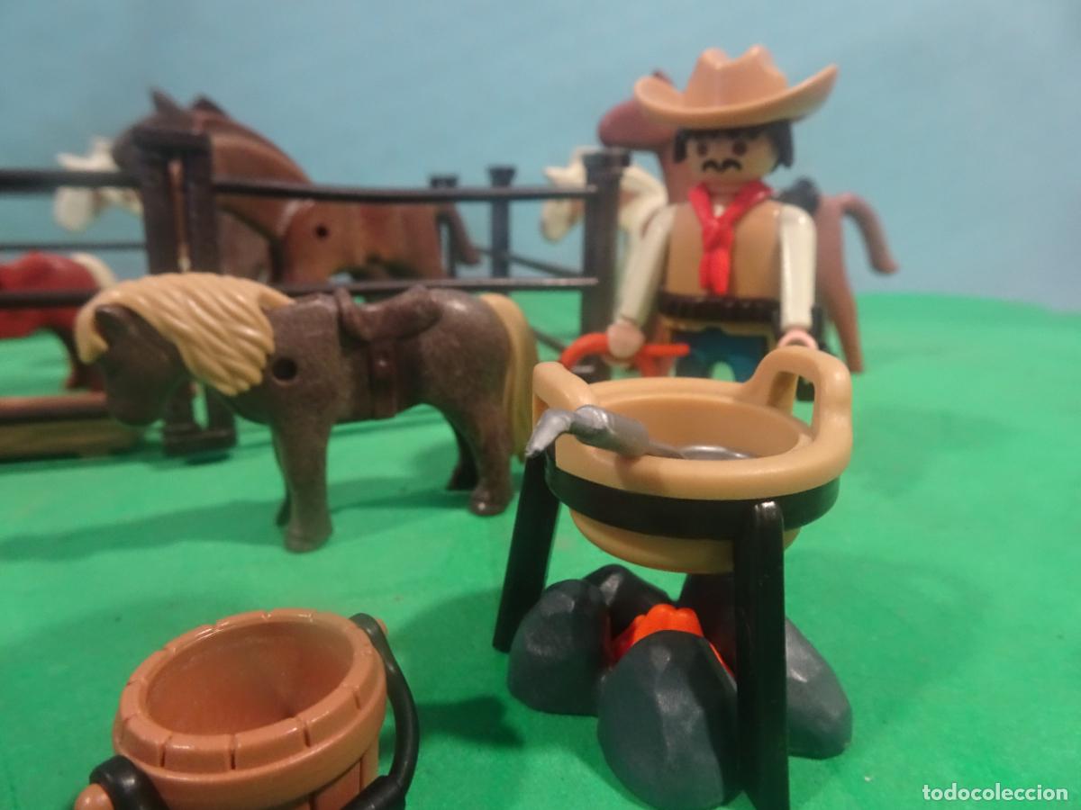 Playmobil: PLAYMOBIL -OESTE-RANCHO-VAQUEROS-CABALLOS - Foto 4