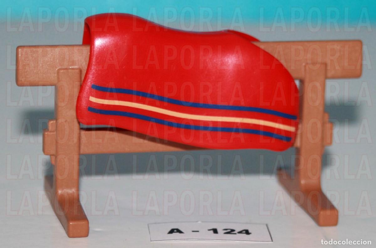 Playmobil: PLAYMOBIL CABALLETE VALLA CON MANTA CABALLO 4159 4193 ESTABLO RANCHO CUADRA (A-124)