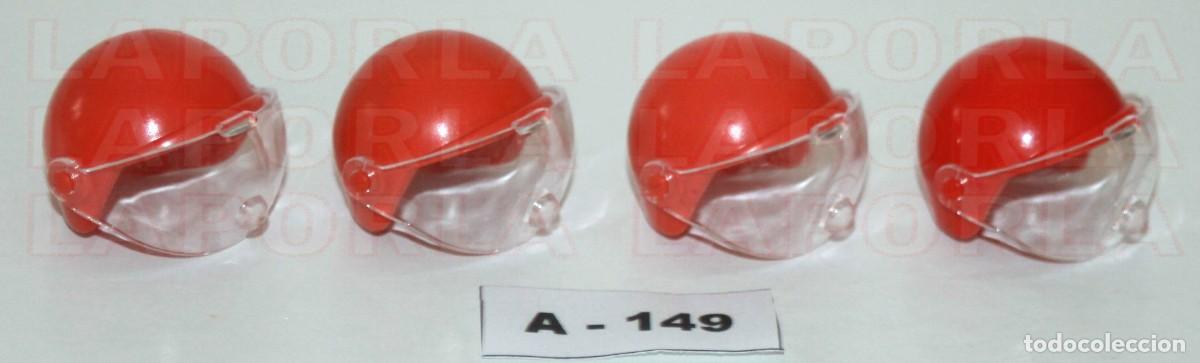 Playmobil: PLAYMOBIL 4 CASCOS CL&Aacute;SICOS CON VISOR - BOMBEROS MOTO PILOTO 1&ordf; &Eacute;POCA (A-149)