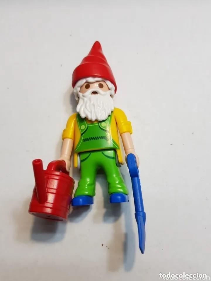 Playmobil: PLAYMOBIL FIGURA SERIE 11 ENANO GNOMO DUENDE DEL JARD&Iacute;N