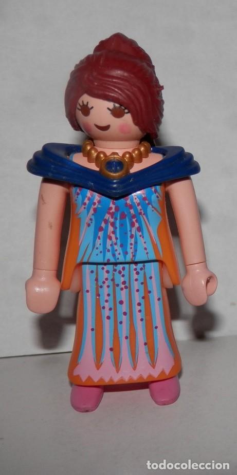 Playmobil: UNA FIGURA DE LA PLAYMOBIL