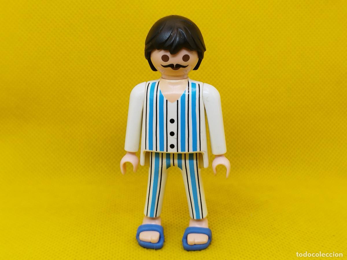 Playmobil: Playmobil Hombre en pijama, casa de mu&ntilde;ecas