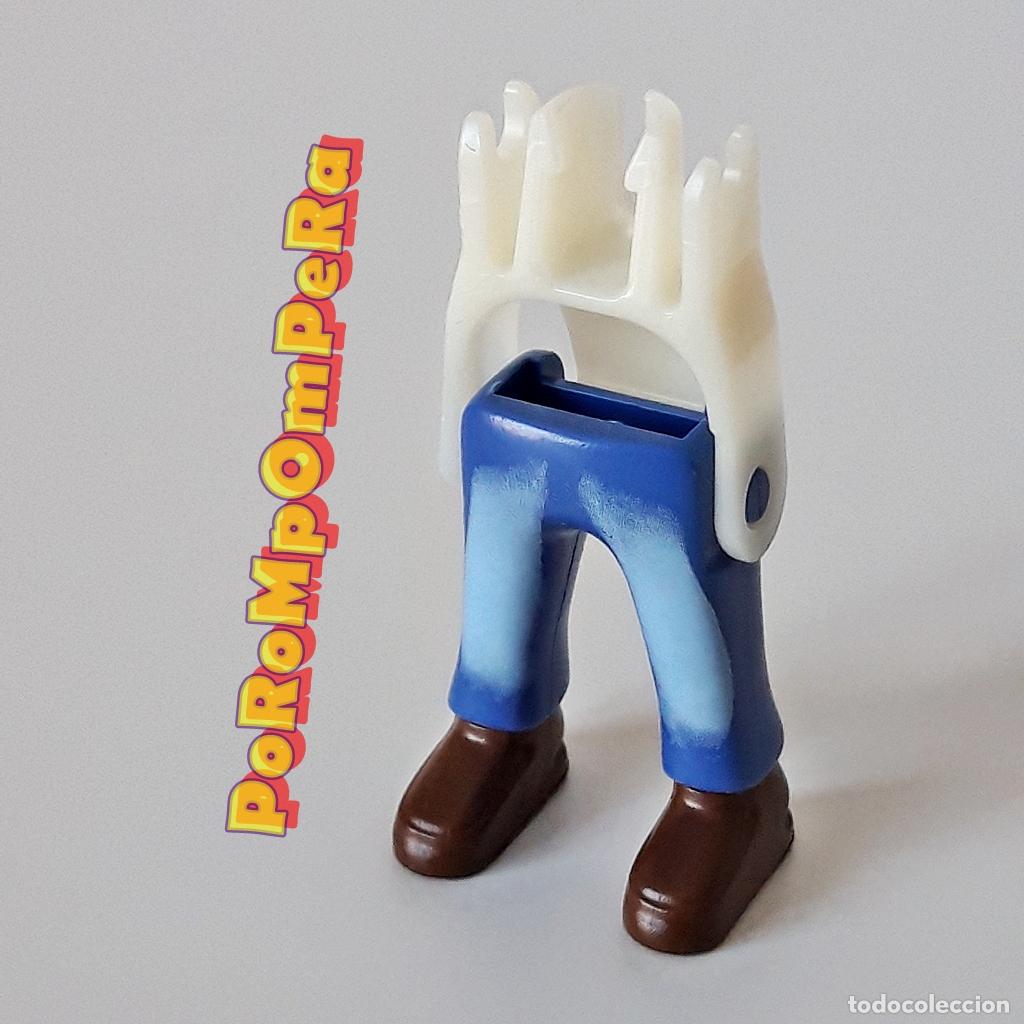 Playmobil: PLAYMOBIL PIERNA PANTAL&Oacute;N TEJANO DESTE&Ntilde;IDO BOTA MARR&Oacute;N OSCURO + ESQUELETO IDEAL CUSTOM/COMPLETAR ZX