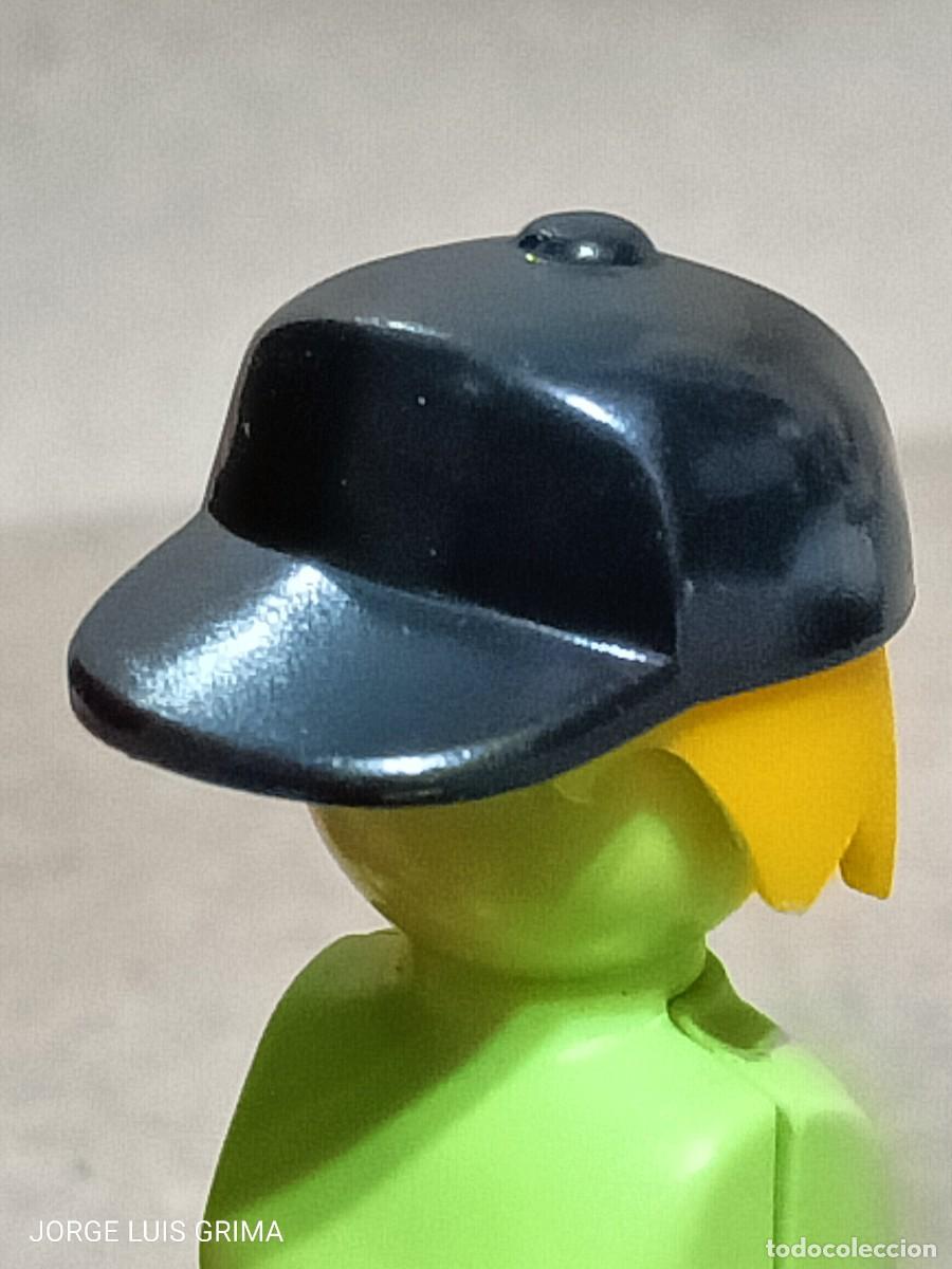 Playmobil: PLAYMOBIL GORRA REF 30067790 SETS 70960 3817 3833 3930 4446 5899 5647 6157 9225 9534