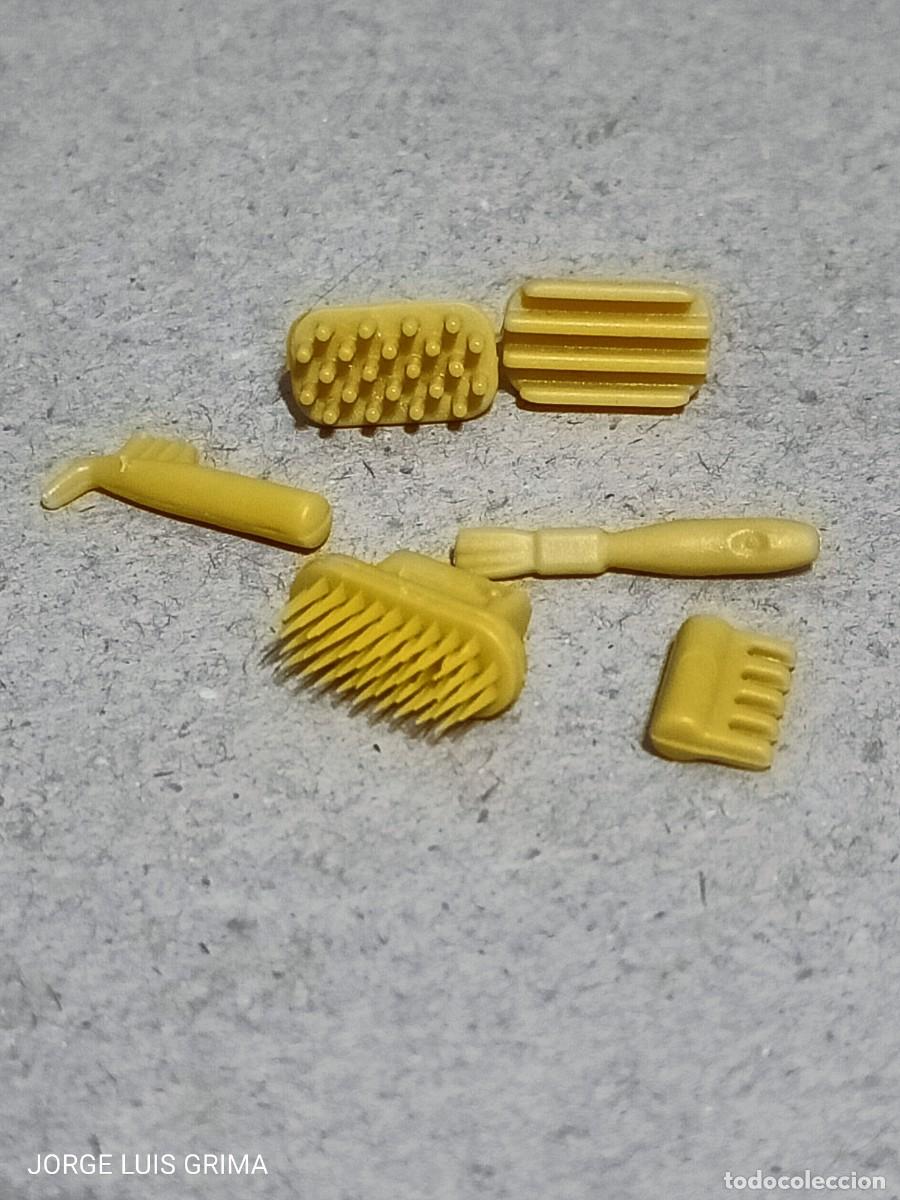 Playmobil: PLAYMOBIL CEPILLO MOSTAZA CABALLO REF. 30514570 SETS 4190 4193 5877 4159 4850 5960 5937 5108 5983 52