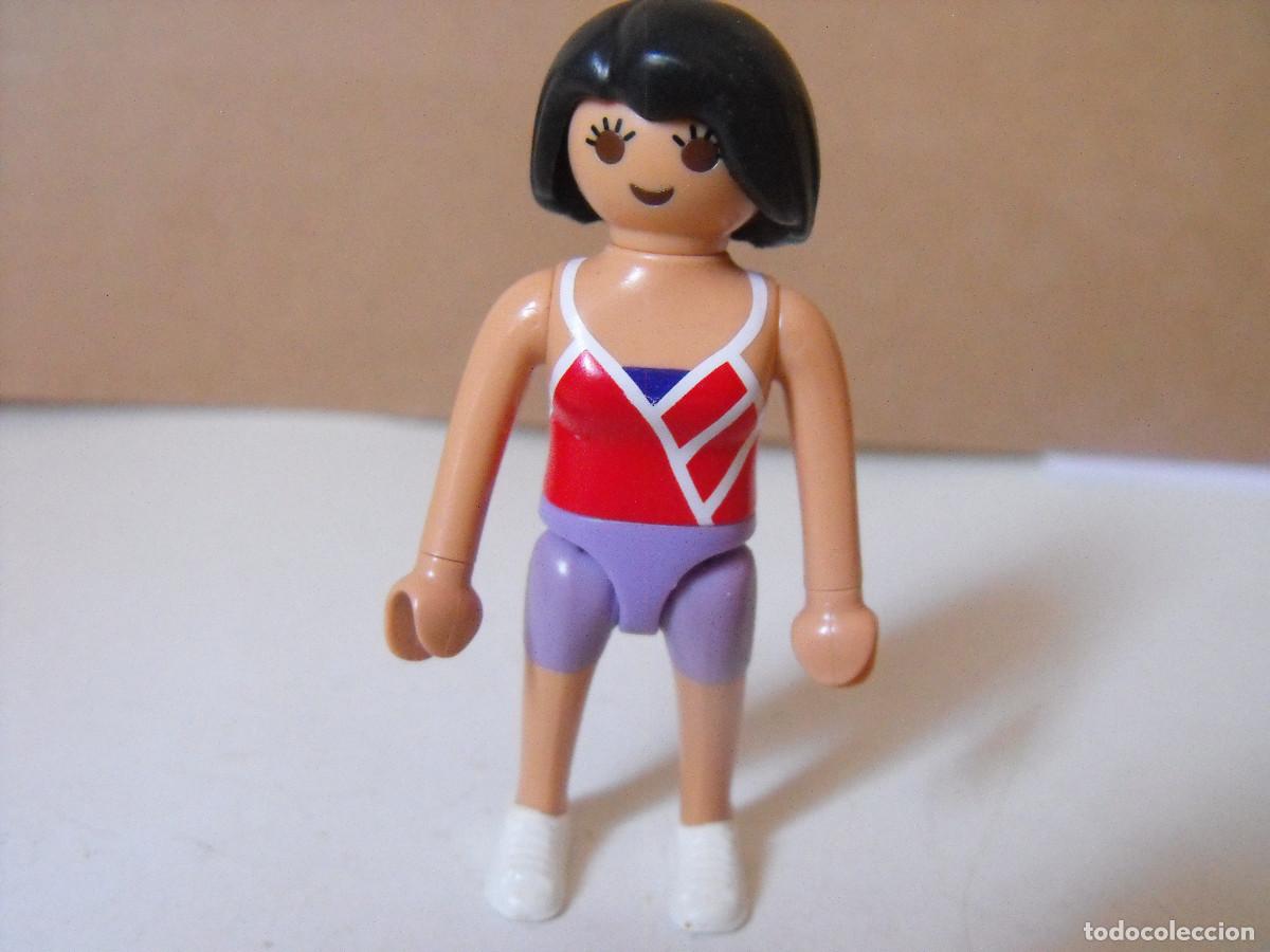 Playmobil: PLAYMOBIL. Figura de mujer. - Foto 1