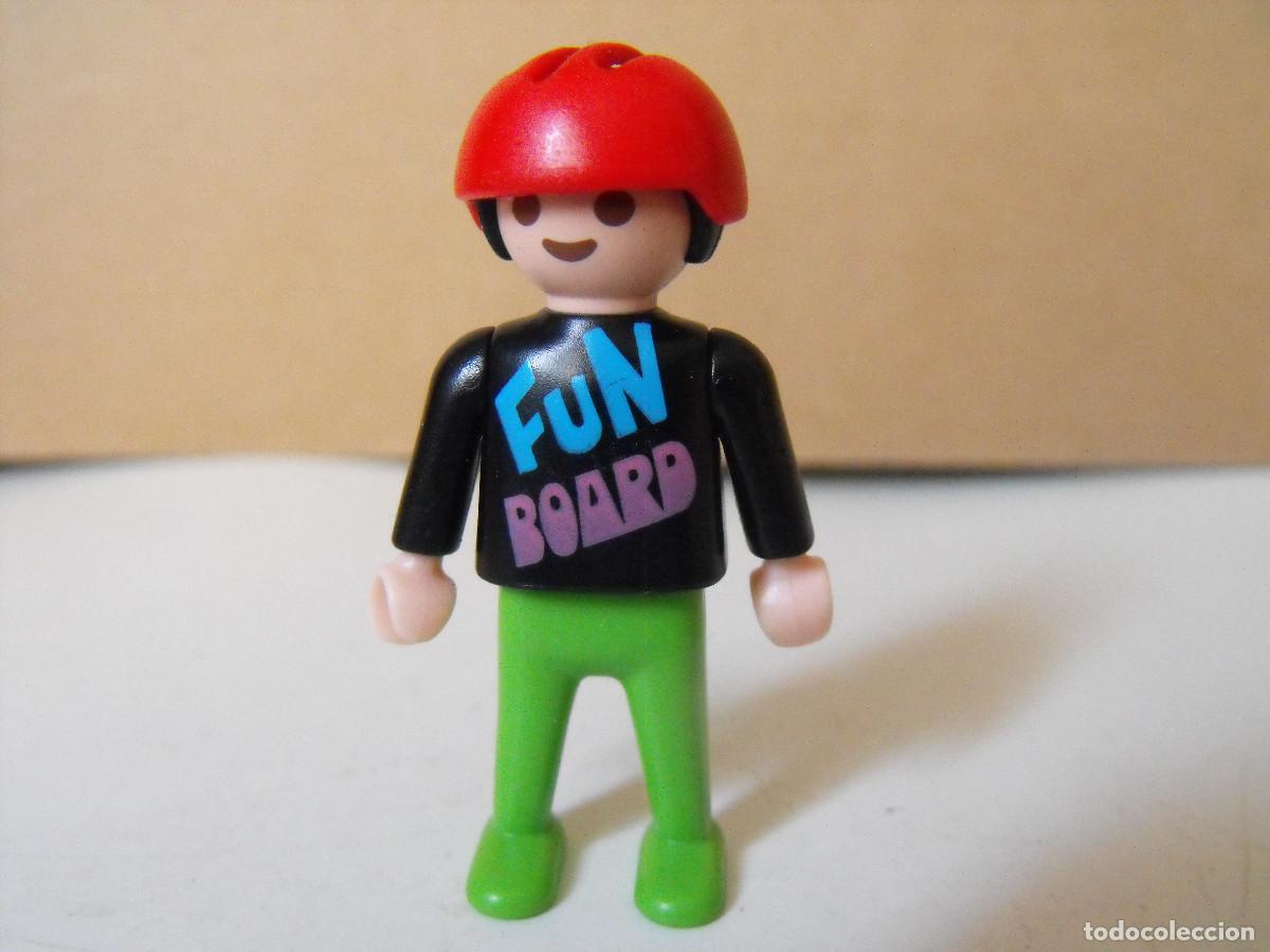 Playmobil: PLAYMOBIL. Figura de ni&ntilde;o.