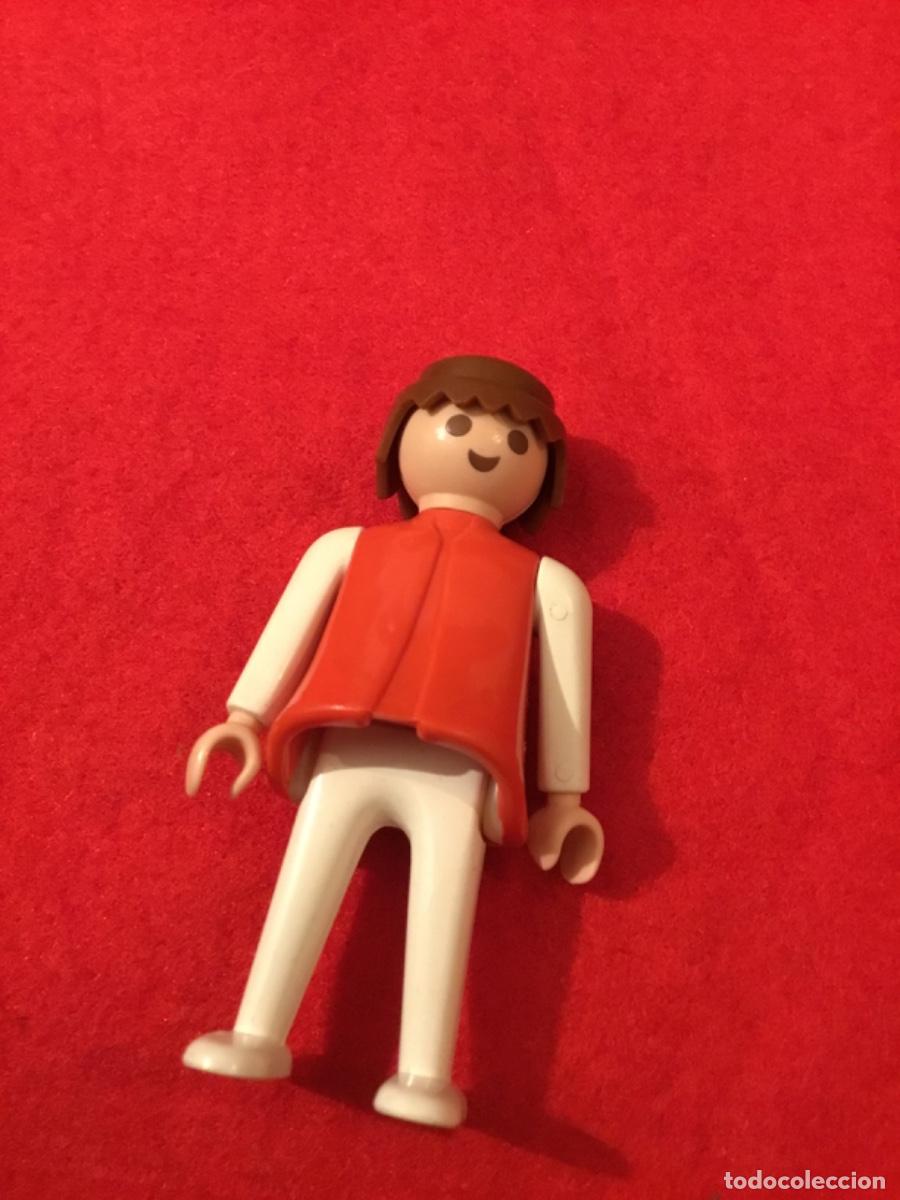 Playmobil: Playmobil mu&ntilde;eco antiguo - Foto 1