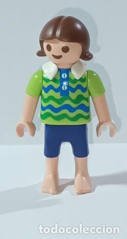 Playmobil: FIGURA PLAYMOBIL - NI&Ntilde;A - AHORRA PORTES COMPRA MAS
