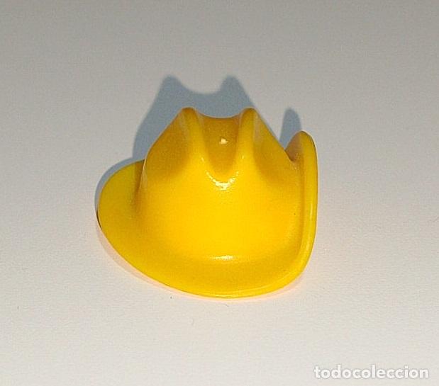 Playmobil: Gorro sombrero de Playmobil. Totalmente nuevo.
