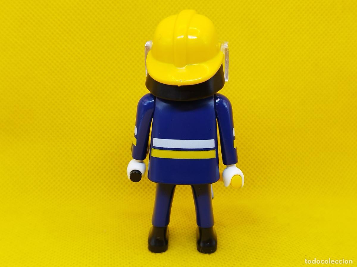 Playmobil: Playmobil Bombero con hacha y linterna - Foto 4