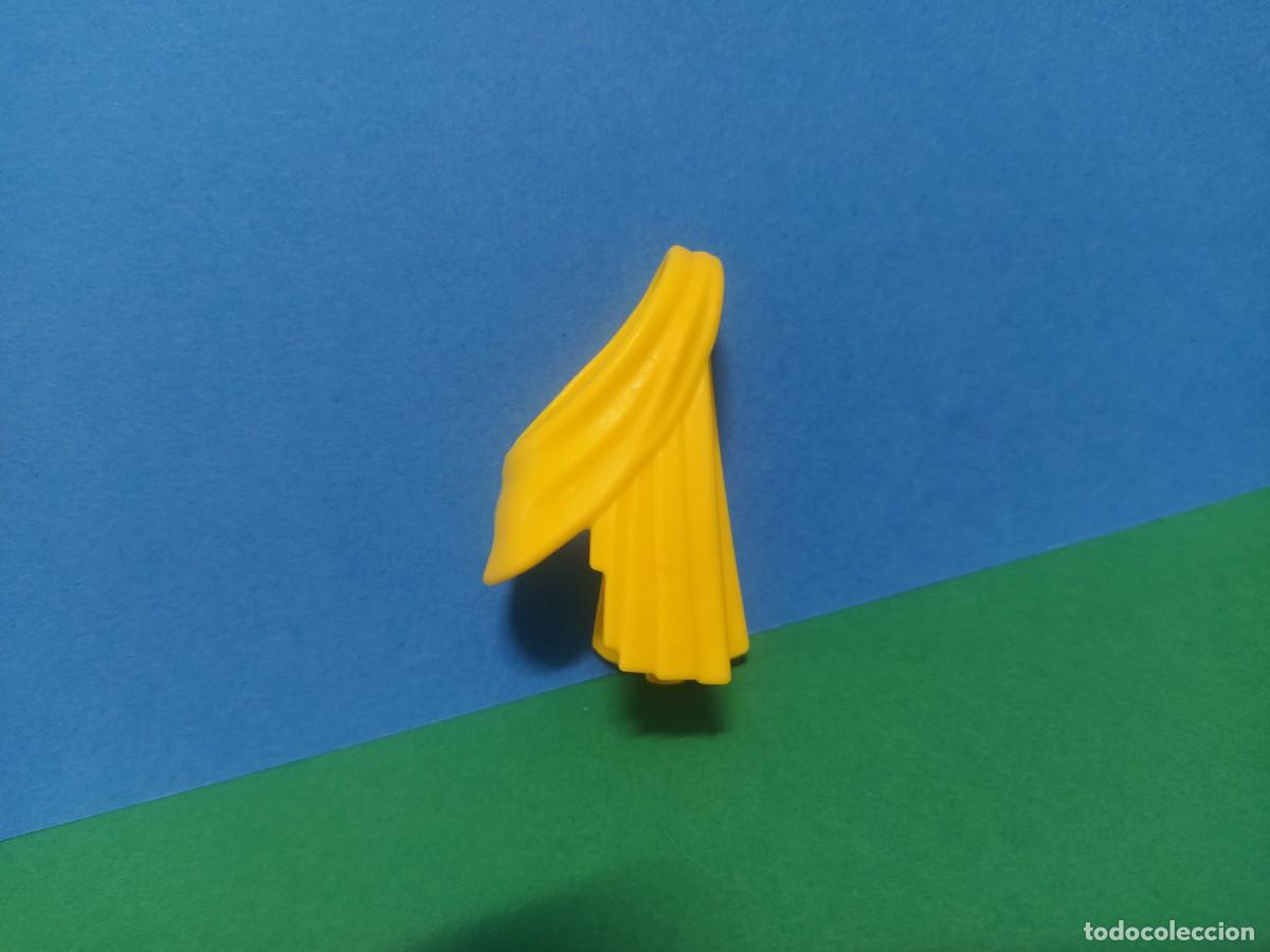 Playmobil: PLAYMOBIL LOT TOGA SARI NAMARILLO BELEN HISTORIA CAPA LOTE kg