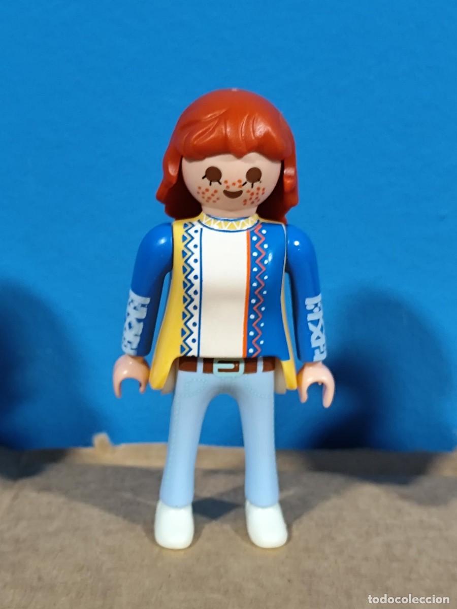 Playmobil: PLAYMOBIL FIGURA MUJER PELIRROJA CON PECAS - 9/11/21