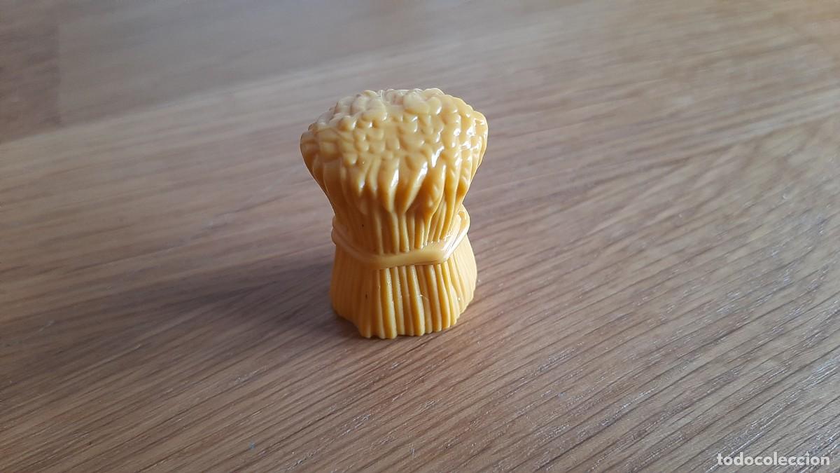 Playmobil: Playmobil -- Paja seca -- Alpaca -- Amarillo