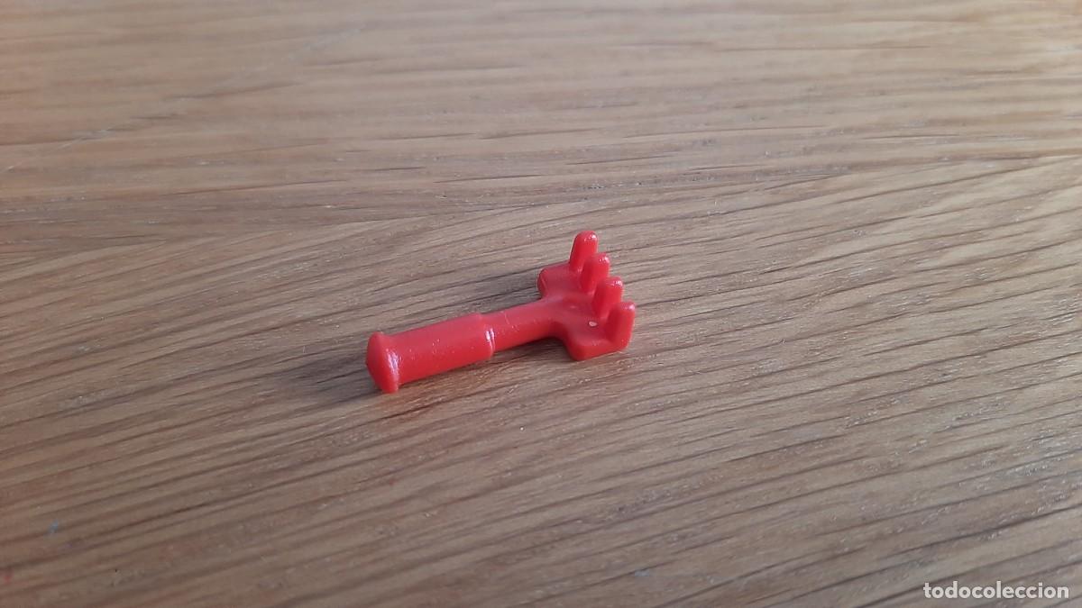 Playmobil: Playmobil -- Rastrillo -- Playa -- Rojo - Foto 1