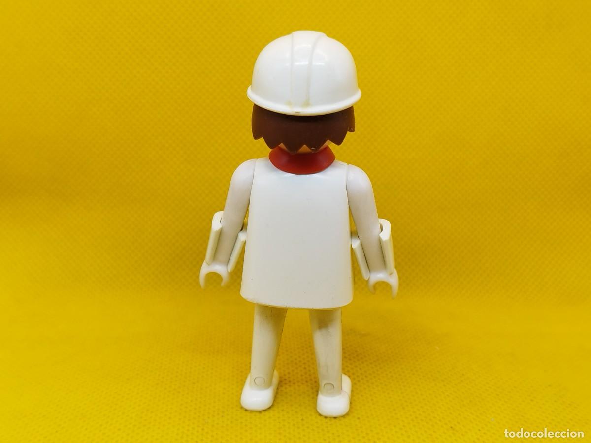 Playmobil: Famobil enfermero con casco - Foto 4