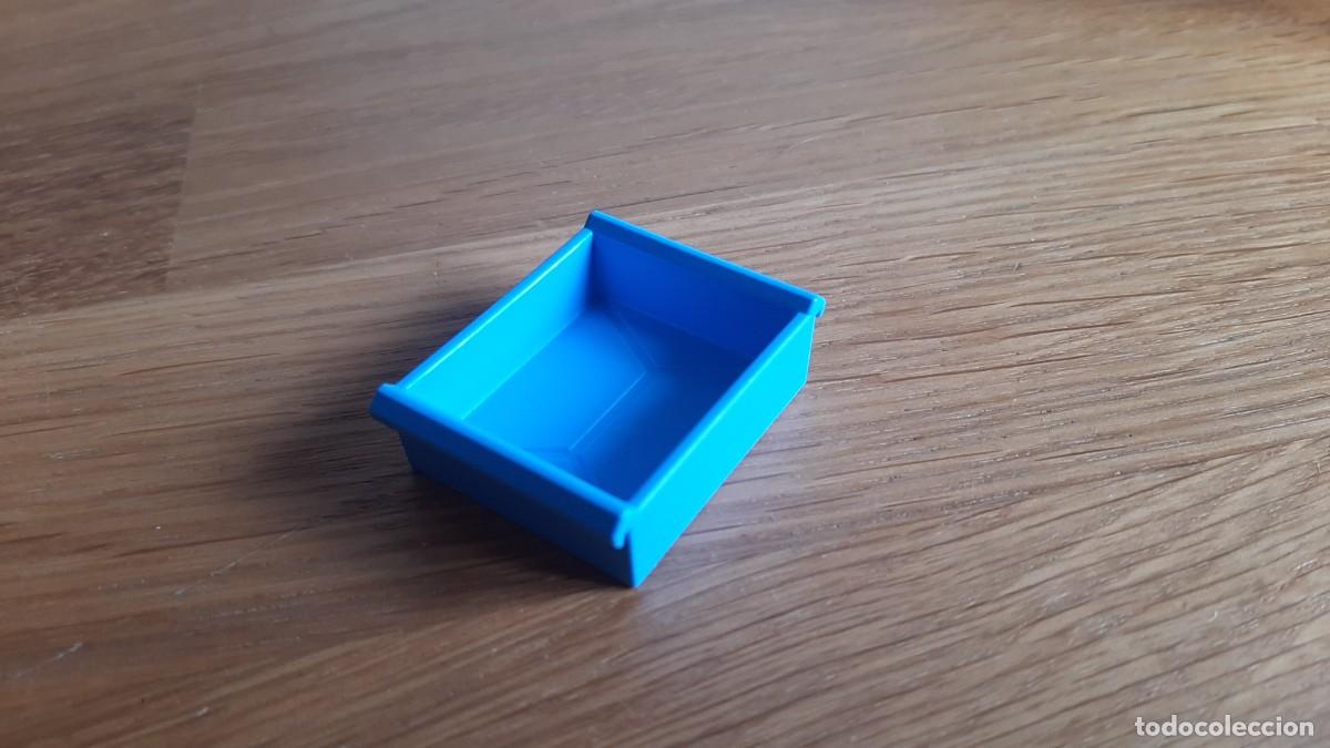 Playmobil: Playmobil -- Caja caj&oacute;n -- Cama animales -- Azul