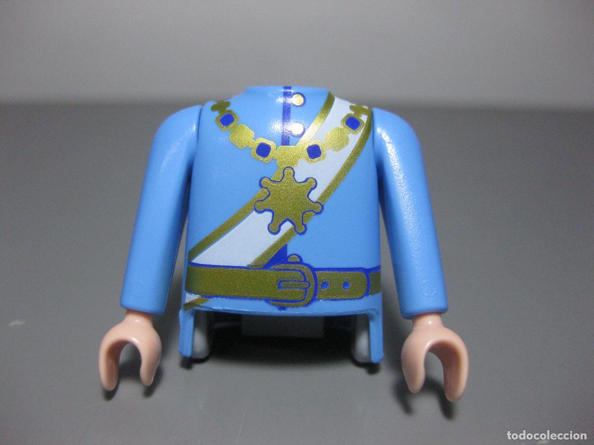Playmobil: playmobil cuerpo + dos brazos recambio gala ingles -pinza no incluida - sob2