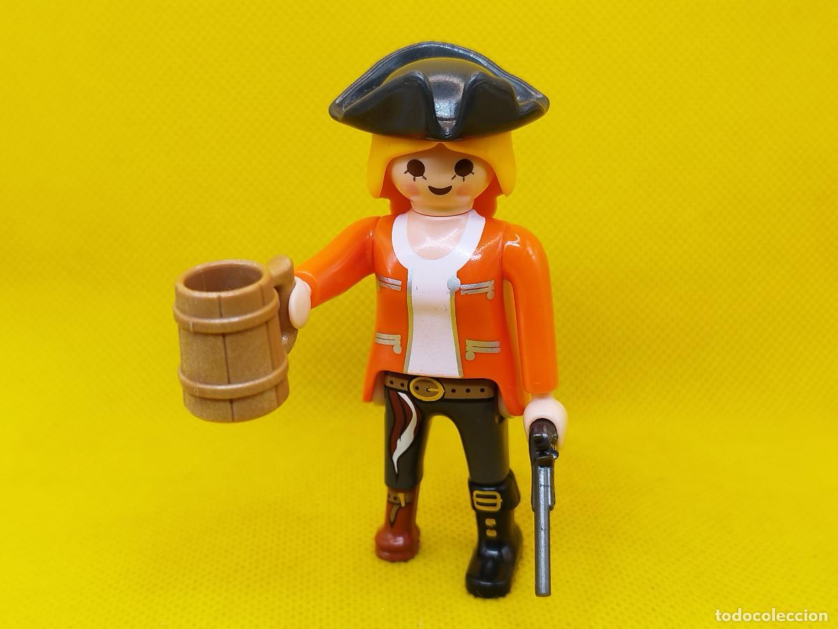 Playmobil: Playmobil Mujer pirata con pata de palo y jarra de cerveza