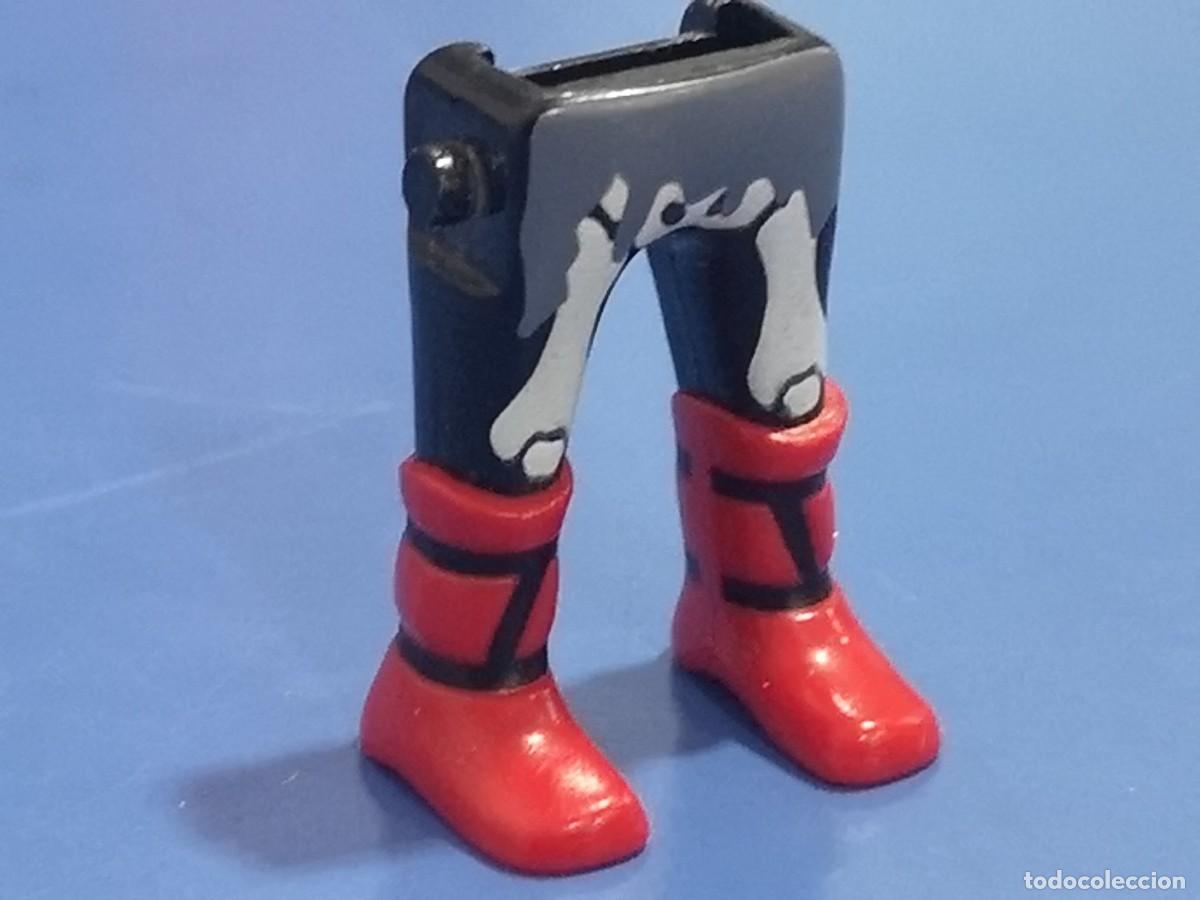 Playmobil: Playmobil piernas botas rojas esqueleto fantasma barco Pir57