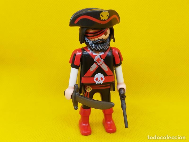 Playmobil: Playmobil Pirata con botas rojas - Foto 1
