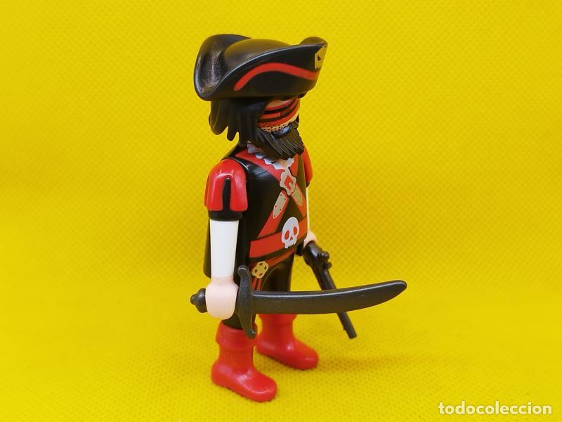 Playmobil: Playmobil Pirata con botas rojas - Foto 2