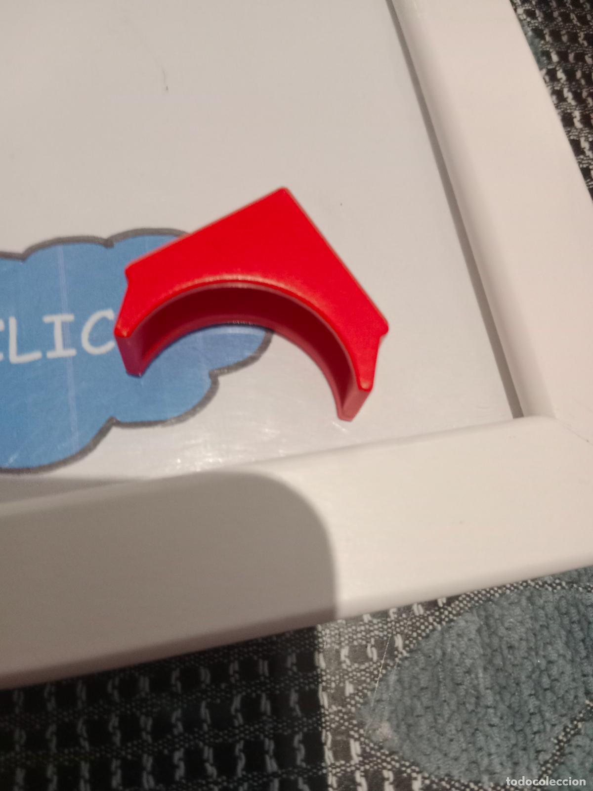 Playmobil: Playmobil repuesto rojo