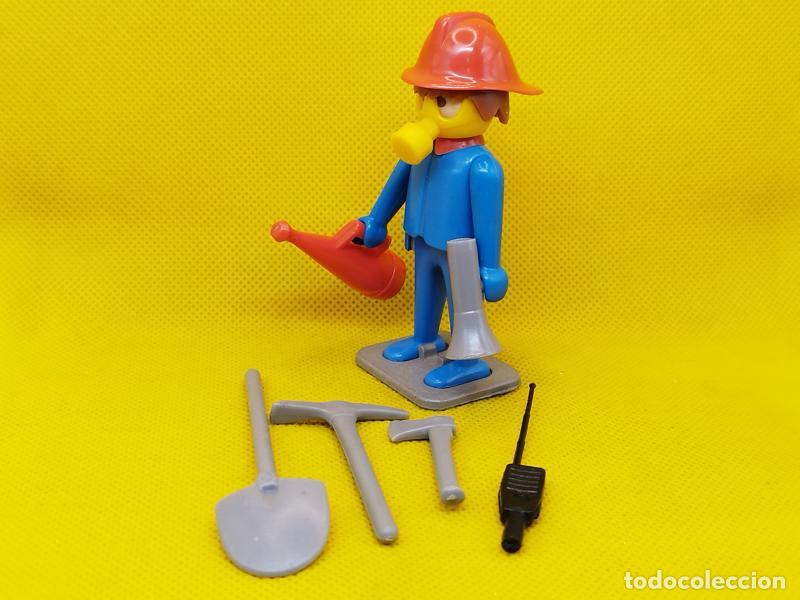 Playmobil: Playmobil Bombero con herramientas REF 3366 - Foto 3