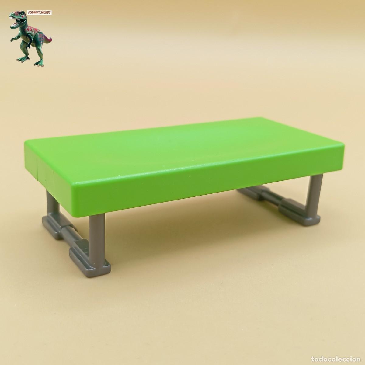 Playmobil: Playmobil mesa cama verde casa oficina trabajo alba&ntilde;il vintage