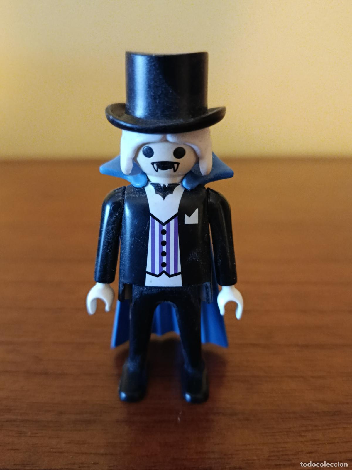Playmobil: PLAYMOBIL VAMPIRO CONDE DRACULA - Foto 1