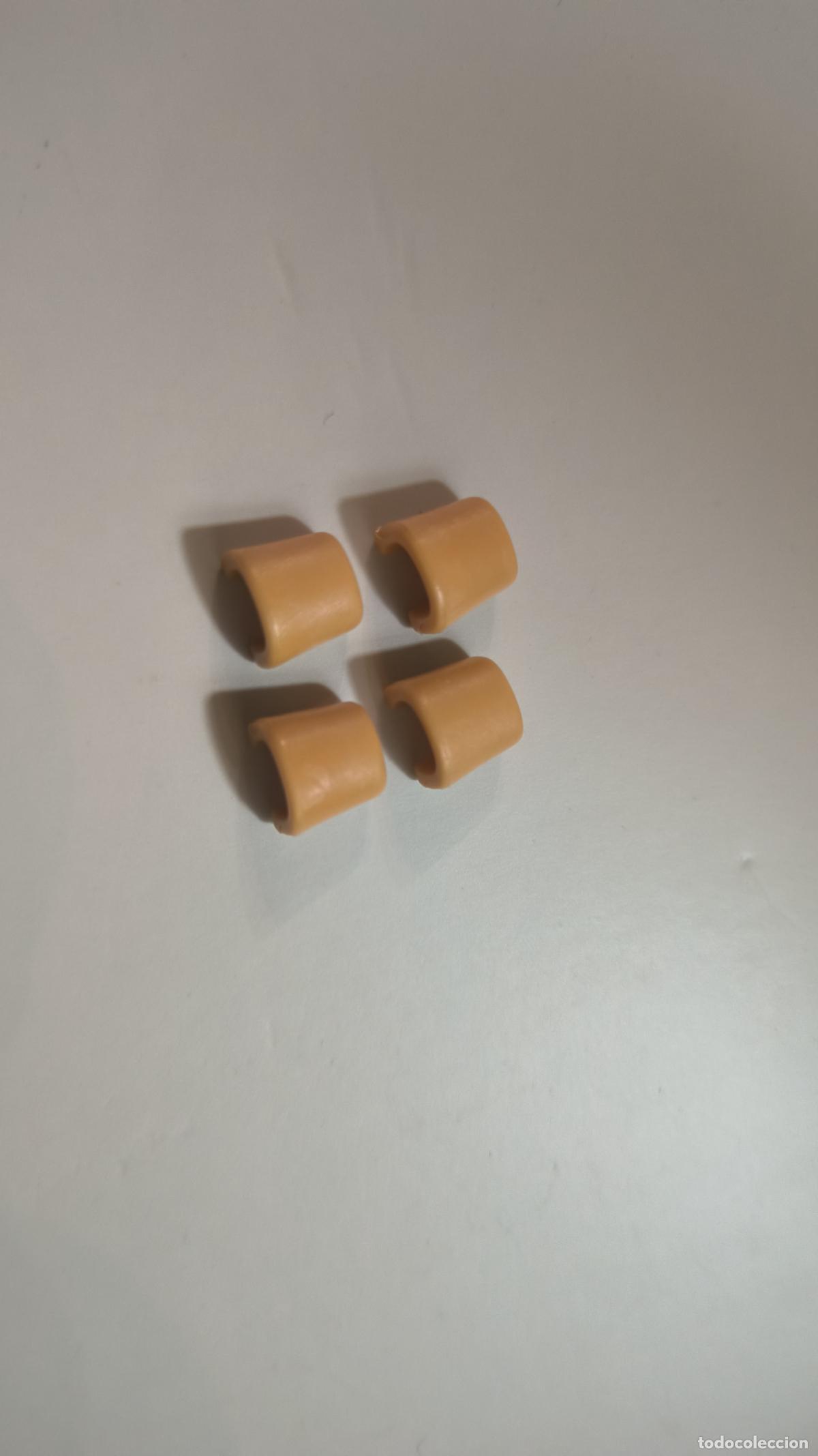 Playmobil: PLAYMOBIL - PU&Ntilde;OS ANCHOS MARR&Oacute;N CLARO