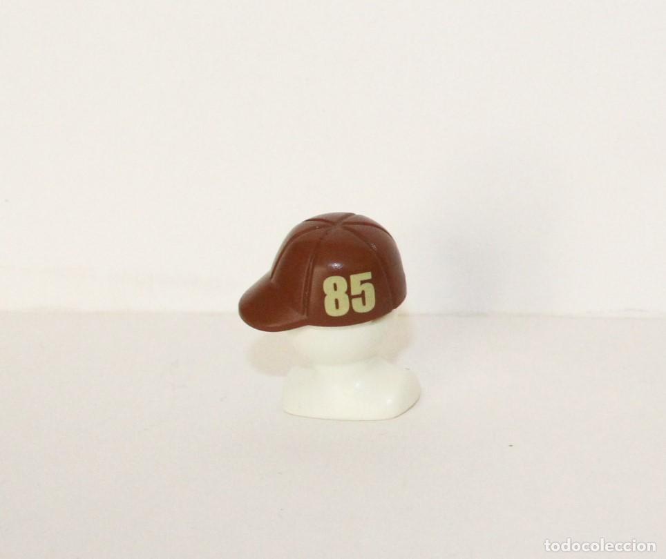Playmobil: PLAYMOBIL MEDIEVAL GORRO NI&Ntilde;O VISERA - Foto 1